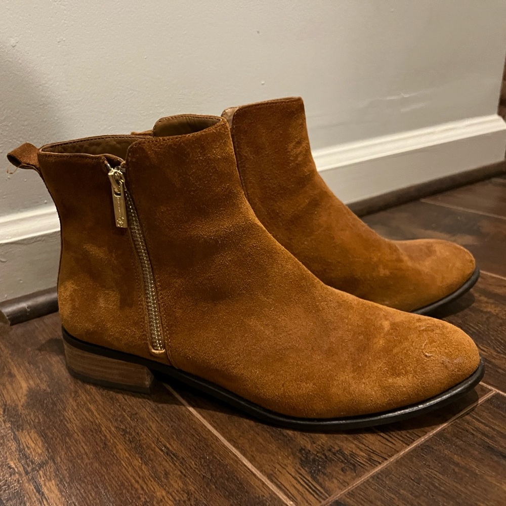 Real suede ankle boots